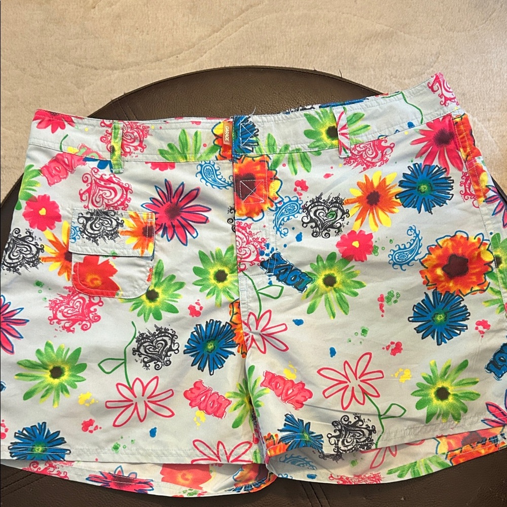 Vintage Garage Multicolor Floral Shorts